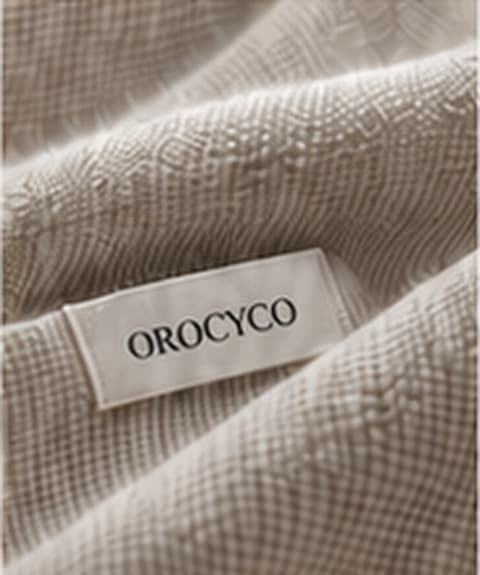 OROCYCO 라벨과 원단 표면 콘셉트 이미지